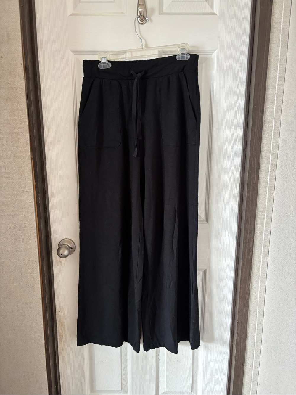 Z Supply Black Wide-Leg Drawstring Joggers